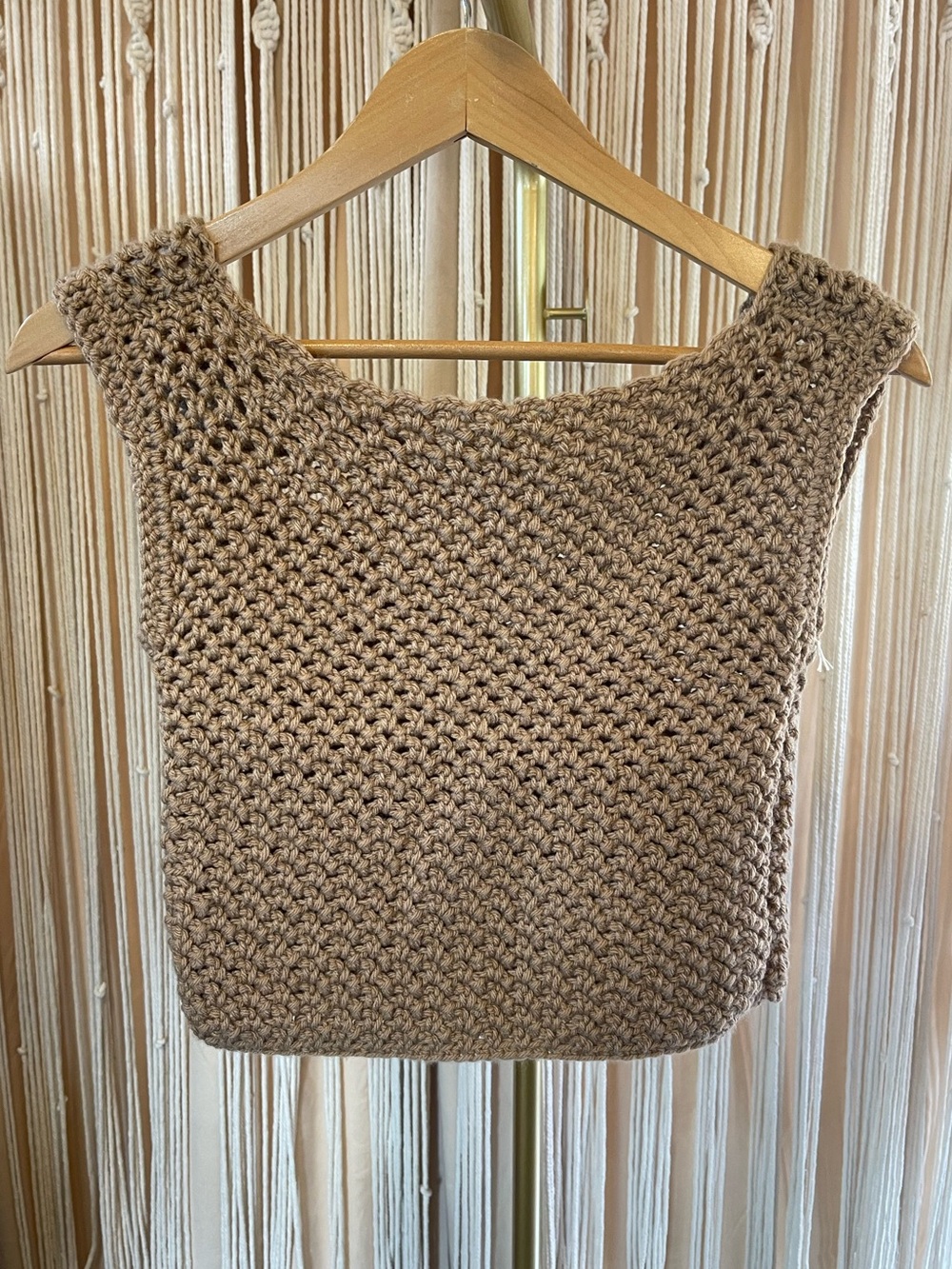 Handmade beige crochet summer top sleeveless boxy shape textured stitch pattern